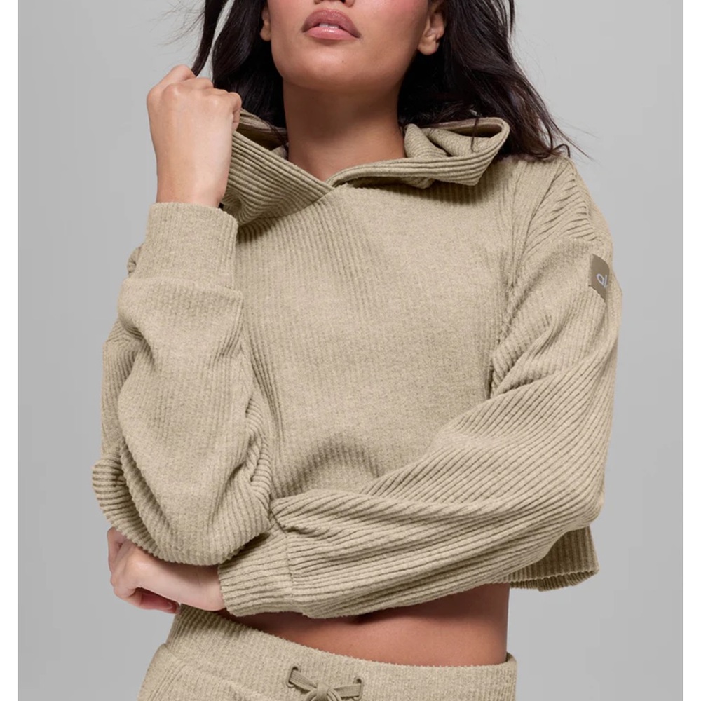 Beige Alo Women's Ribbed Sweat Set